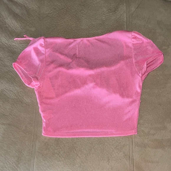Pink crop top. size medium. Brand is Pie in the Sky - Picture 2 of 2